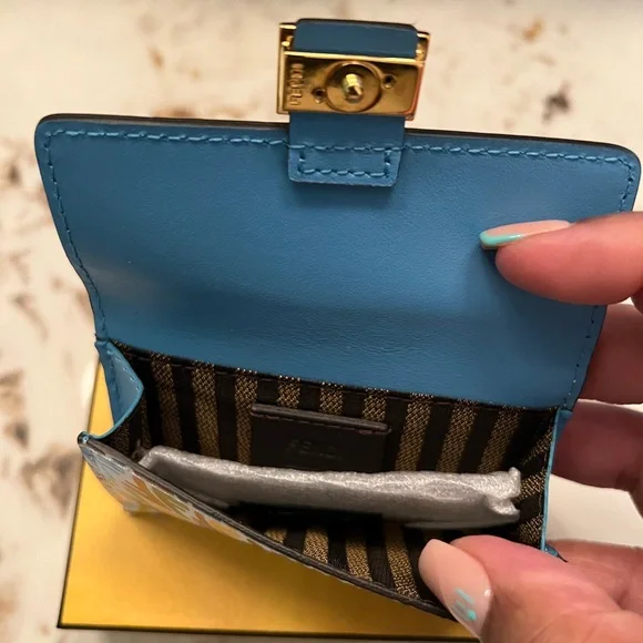 NIB RARE FENDI x Sara Coleman Limited Edition FF Fish Eye Card Case. - Picture 9 of 9